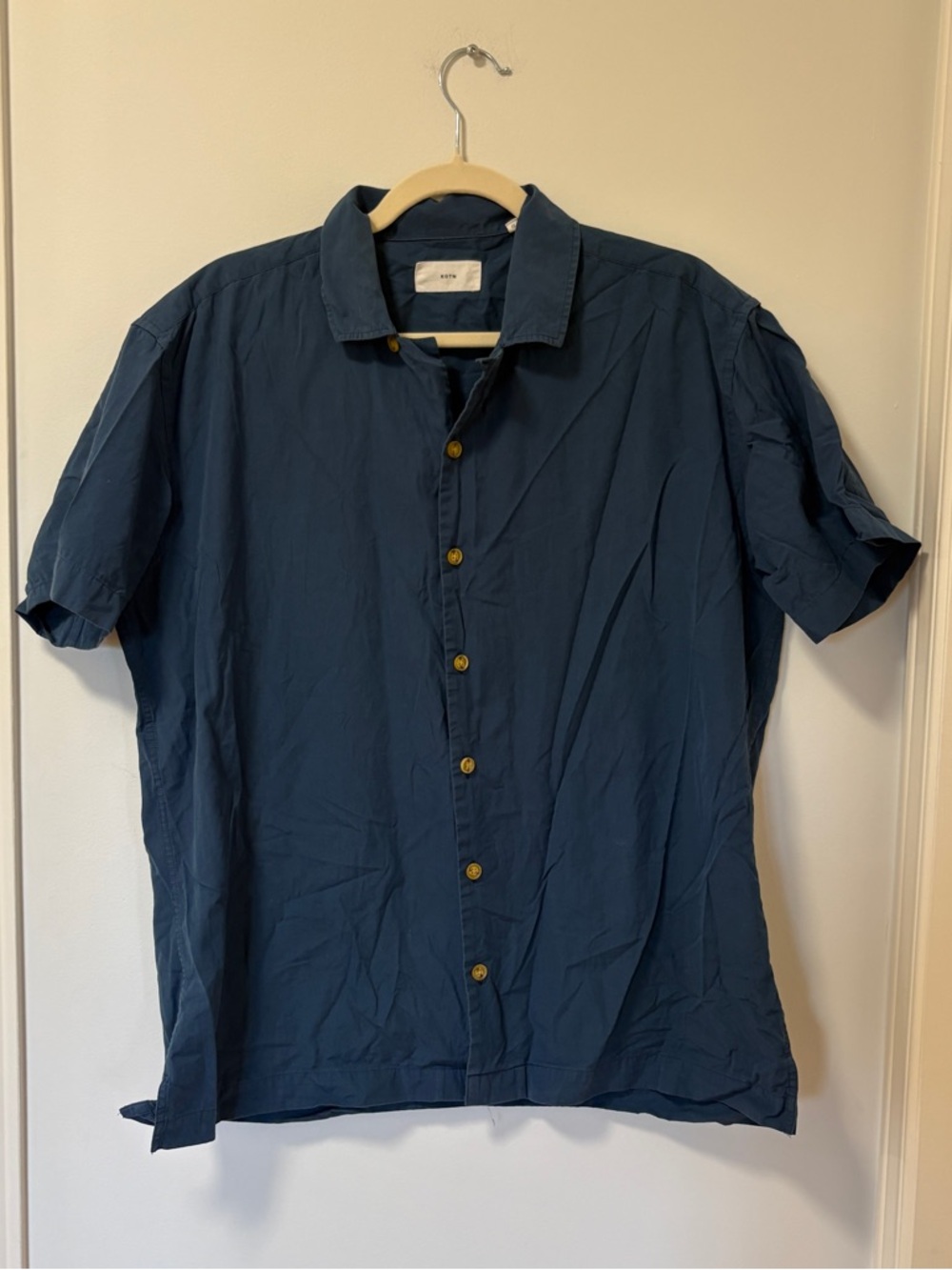 KOTN short sleeve button down shirt Size L blue